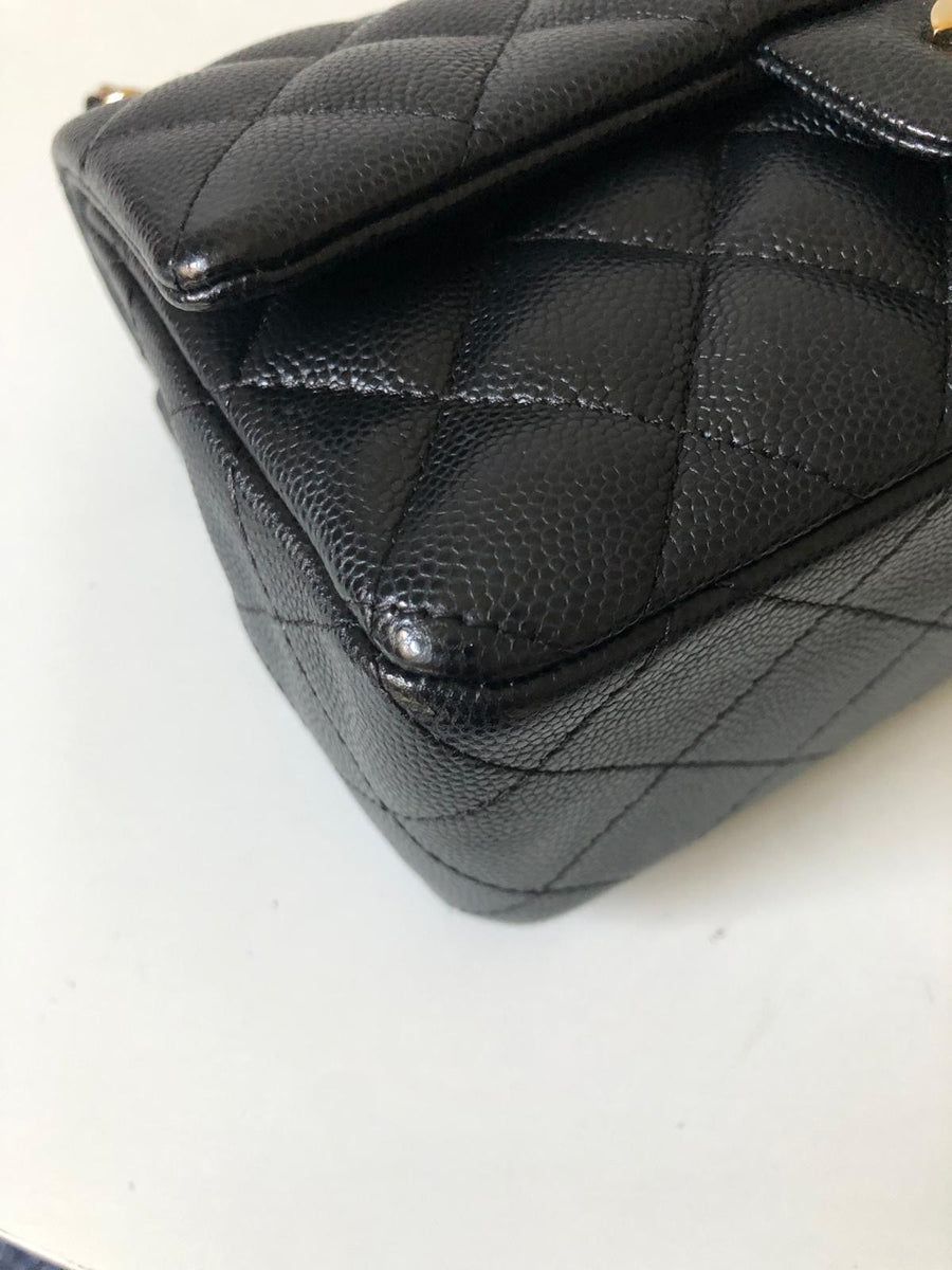 Chanel 17B Caviar Black Quilted Classic Flap Mini GHW