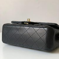 Chanel 17B Caviar Black Quilted Classic Flap Mini GHW