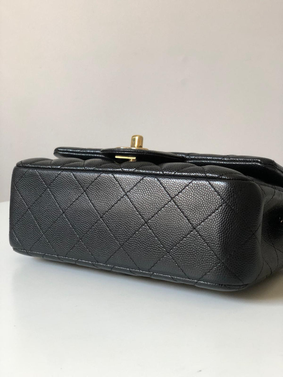 Chanel 17B Caviar Black Quilted Classic Flap Mini GHW